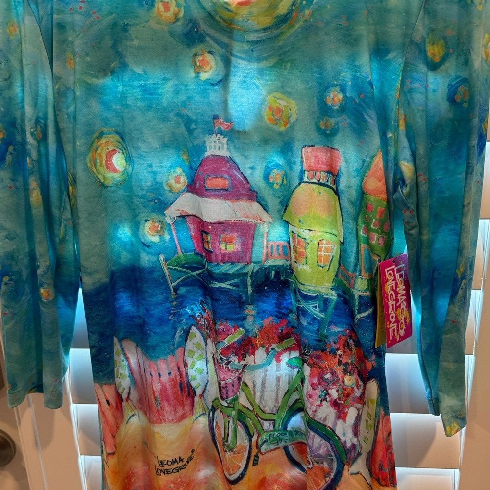 015 Leona Love Grove - Multi color top. Size Medium